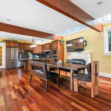 Charming Retreat On Cypress Street, Your Home Away From Home Vancouver Extérieur photo
