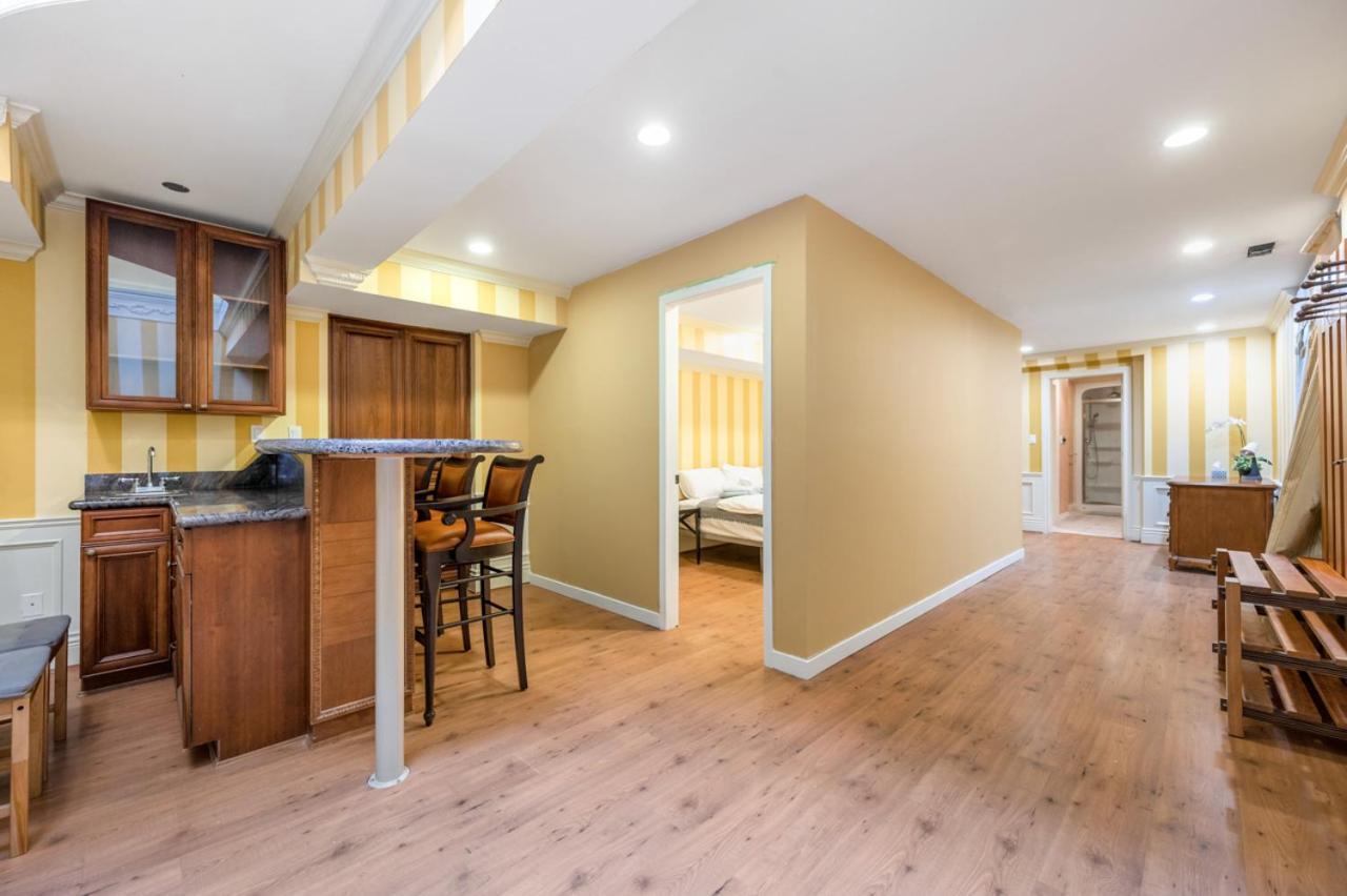 Charming Retreat On Cypress Street, Your Home Away From Home Vancouver Extérieur photo